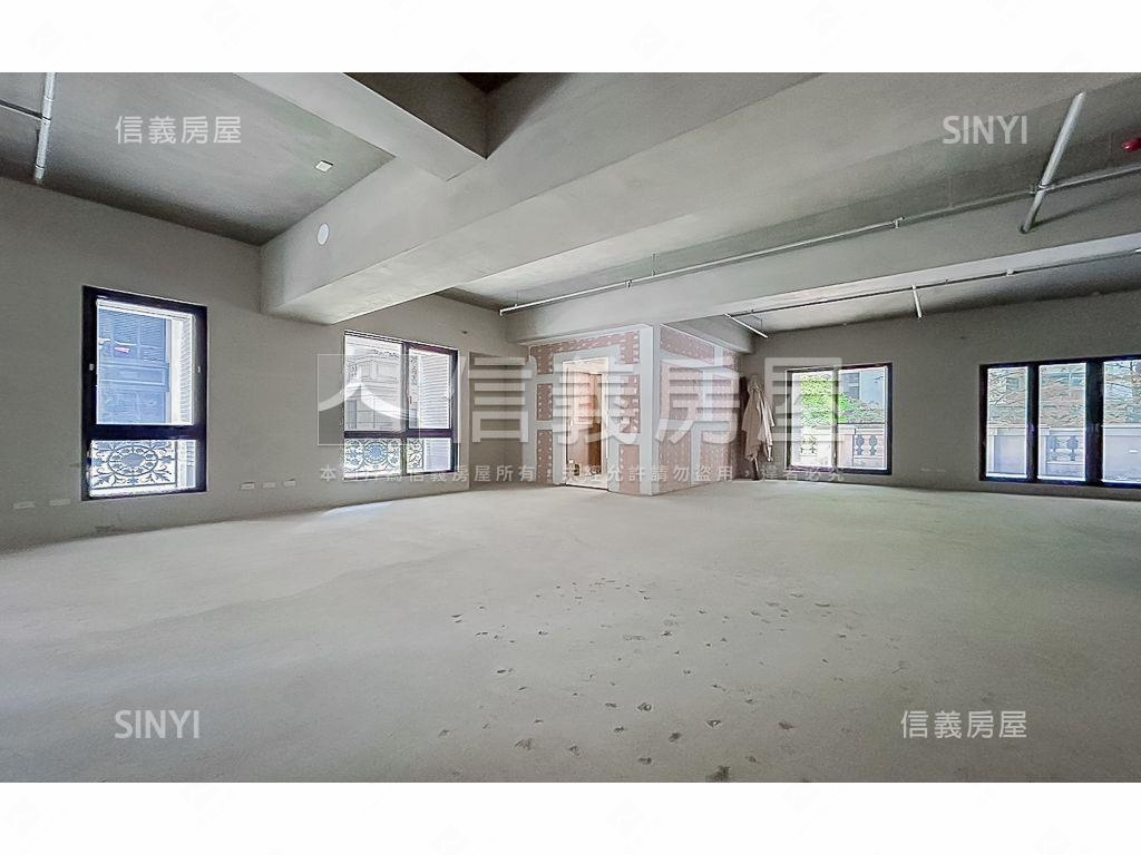 聯聚怡和露台戶ＥＦ房屋室內格局與周邊環境