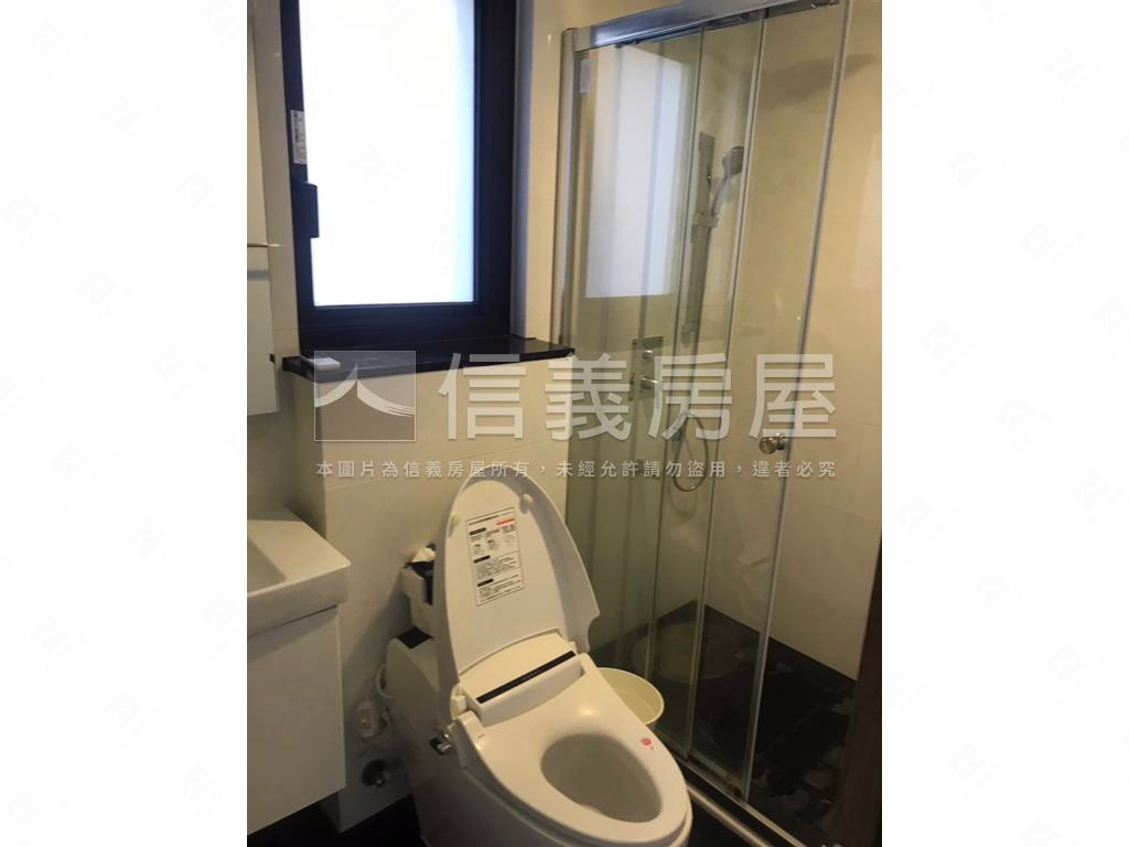 ★北市邊間三房大露臺房屋室內格局與周邊環境