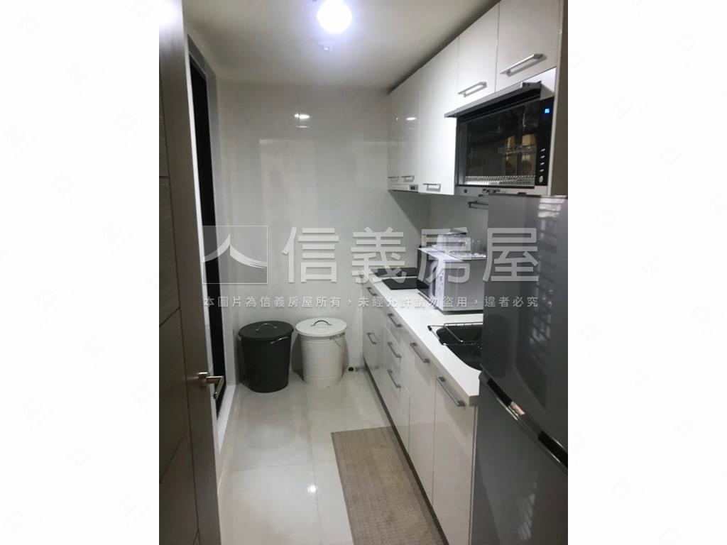 ★北市邊間三房大露臺房屋室內格局與周邊環境