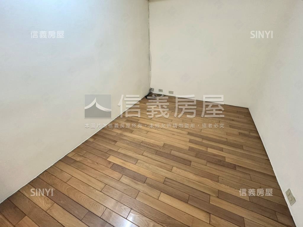 豐東學區優質邊間四房電梯房屋室內格局與周邊環境