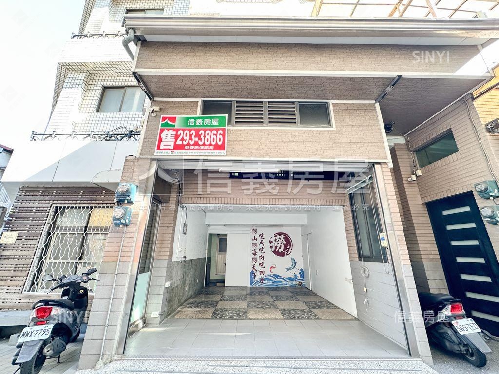 面寬約十米市場旁店住房屋室內格局與周邊環境