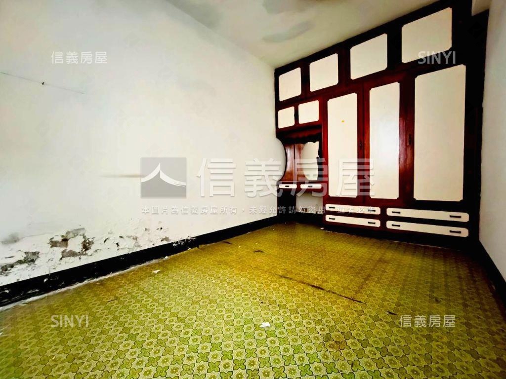 復旦中學溫馨透天方便停車房屋室內格局與周邊環境