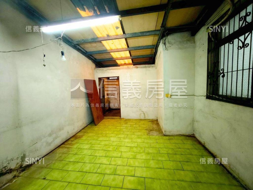 復旦中學溫馨透天方便停車房屋室內格局與周邊環境