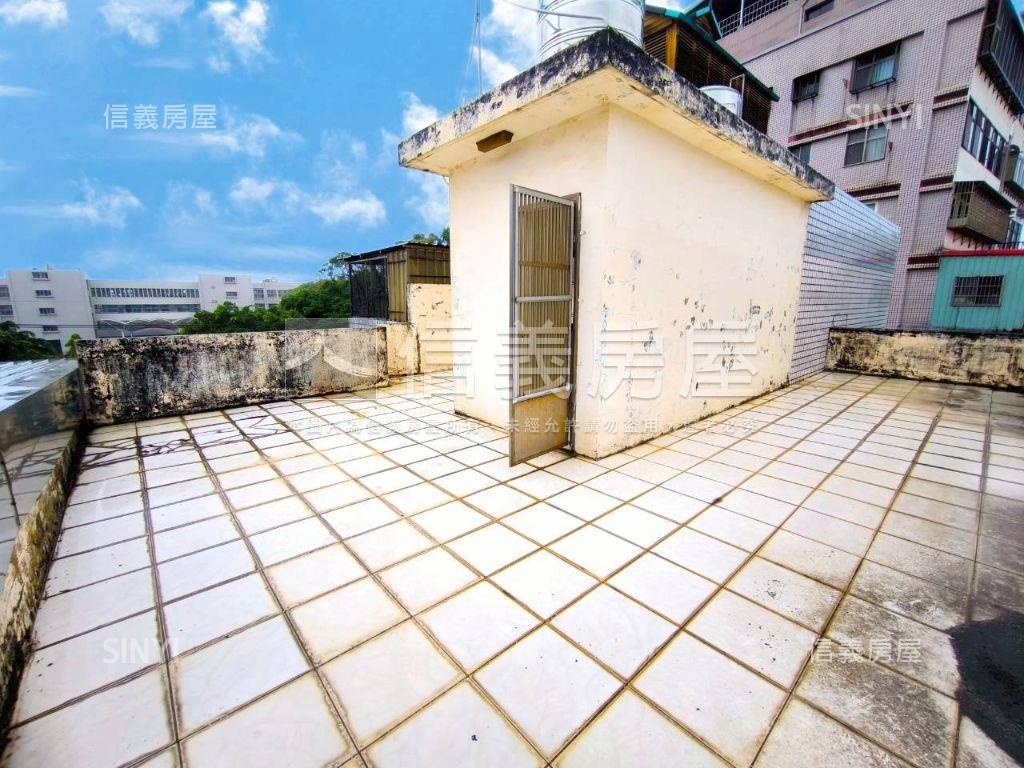 復旦中學溫馨透天方便停車房屋室內格局與周邊環境