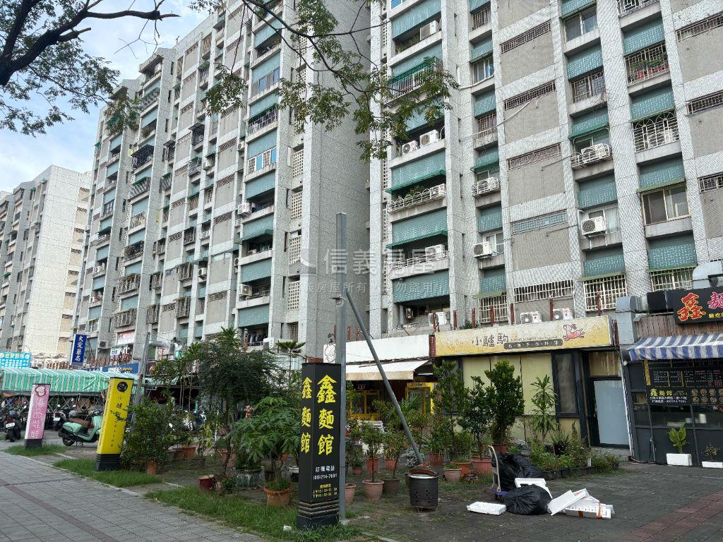 大同路上大林國宅前金店面房屋室內格局與周邊環境