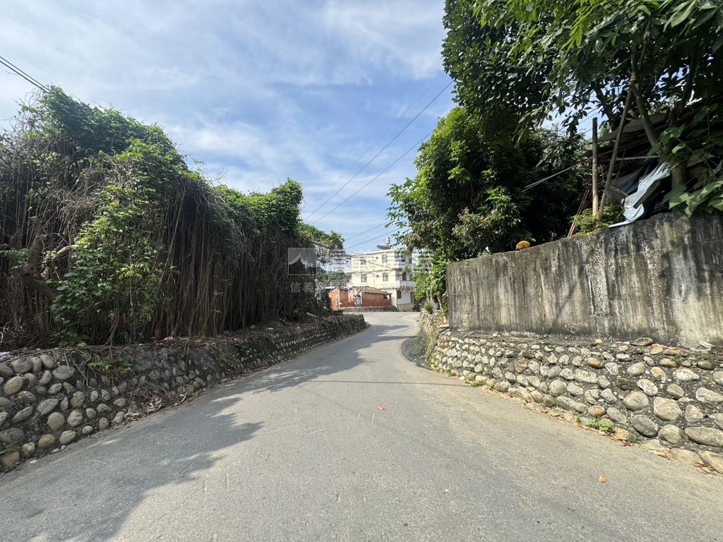 讚！大地坪有電臨路建地房屋室內格局與周邊環境
