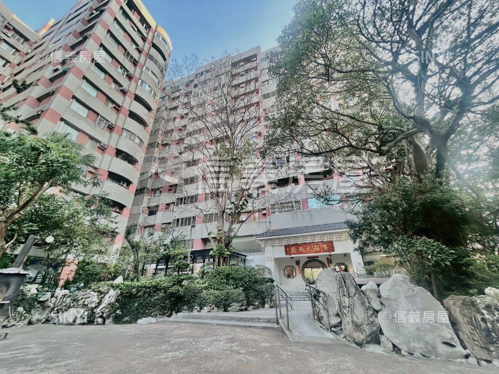 逢甲熊貓大觀園面樹海四房房屋室內格局與周邊環境