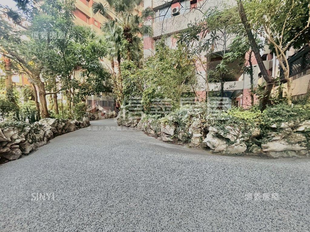 逢甲熊貓大觀園面樹海四房房屋室內格局與周邊環境