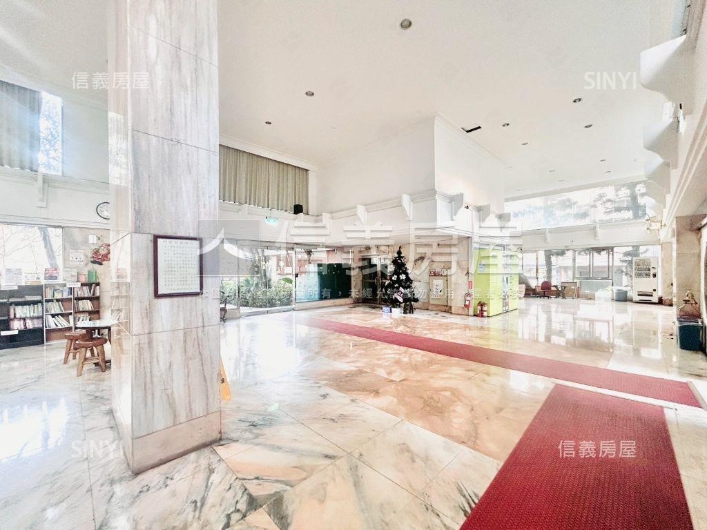 逢甲熊貓大觀園面樹海四房房屋室內格局與周邊環境