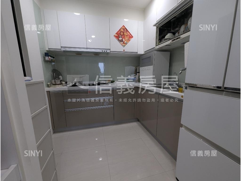君大院高樓層視野戶房屋室內格局與周邊環境