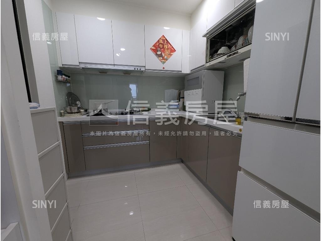 君大院高樓層視野戶房屋室內格局與周邊環境