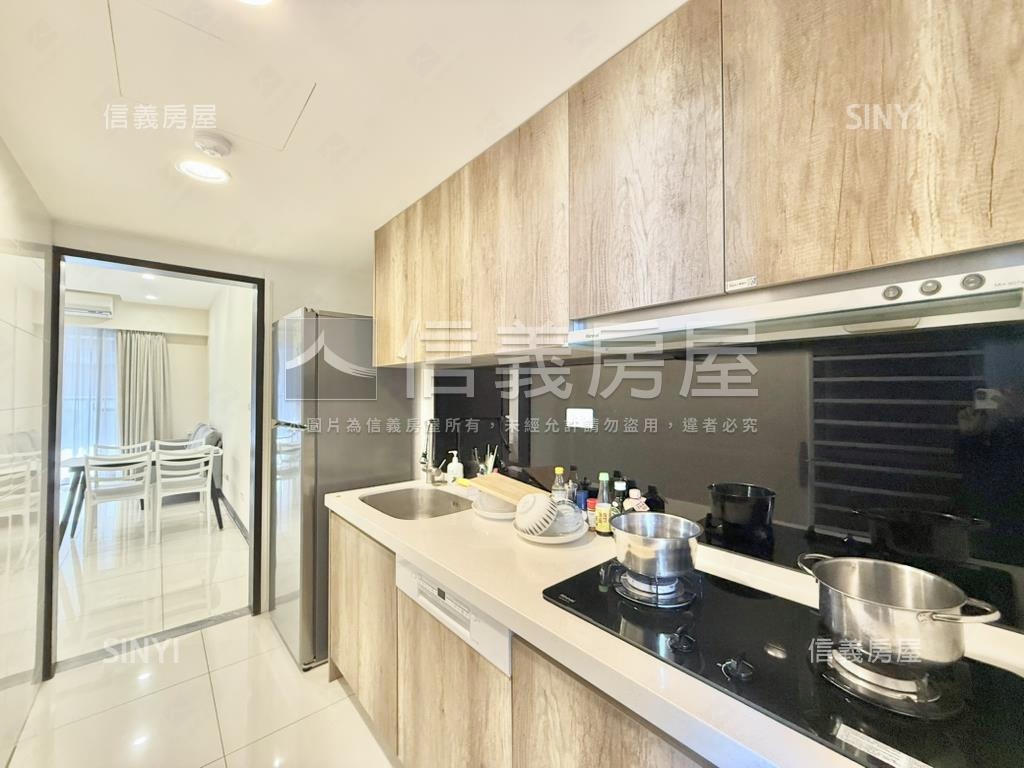 優創客朝南大三房房屋室內格局與周邊環境