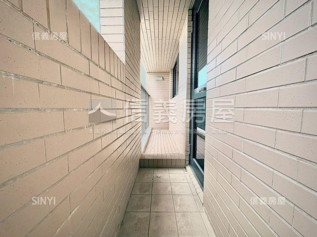 太子建設｜三房雙車景觀宅房屋室內格局與周邊環境