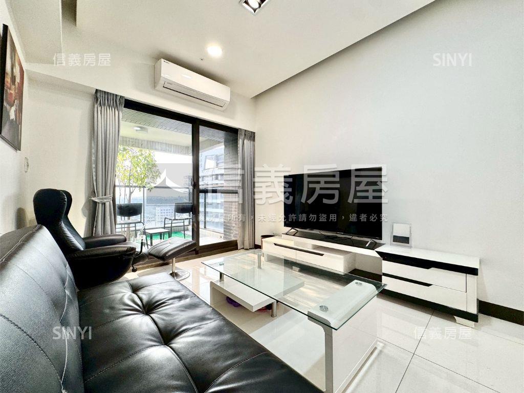 楠梓高科大輕屋齡高樓美宅房屋室內格局與周邊環境