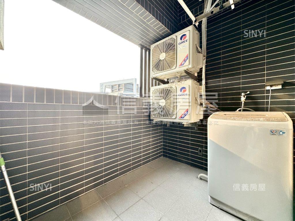 楠梓高科大輕屋齡高樓美宅房屋室內格局與周邊環境