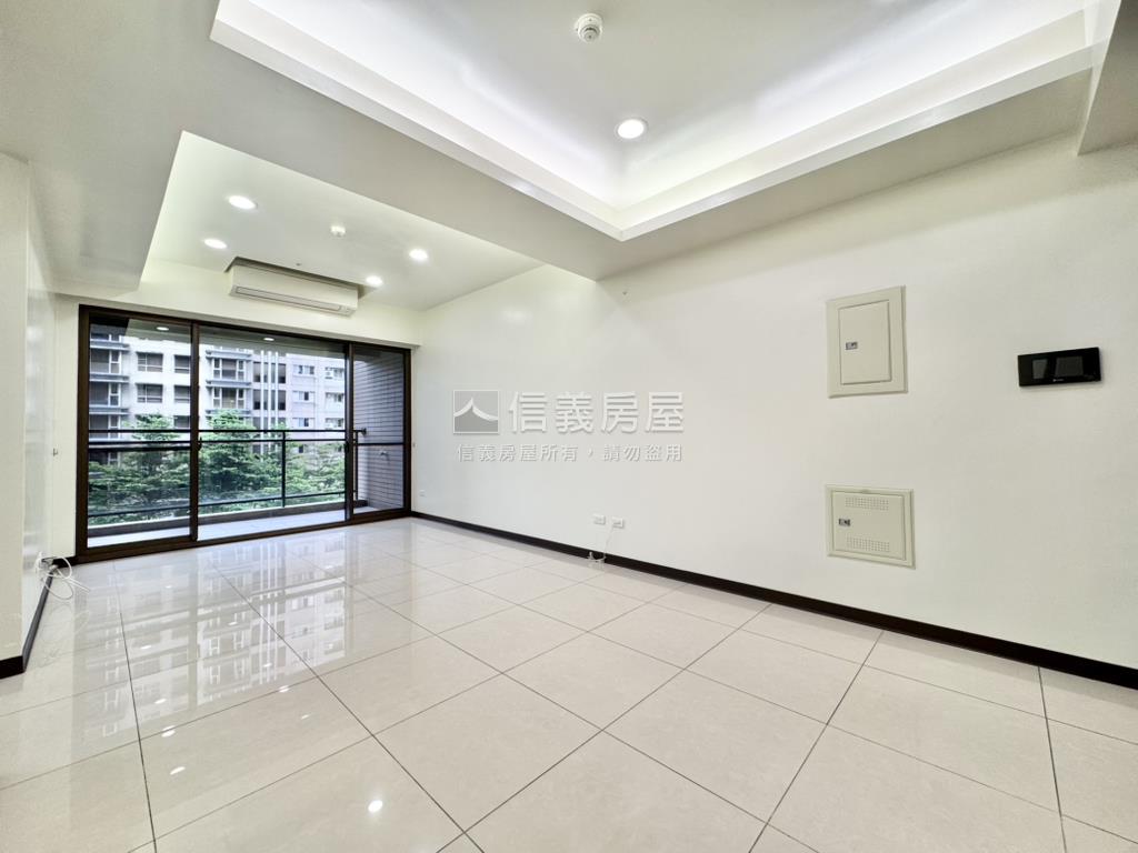 合康雲極樹梢景觀明亮三房房屋室內格局與周邊環境