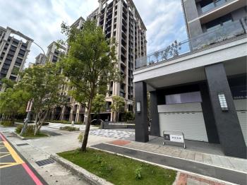 央北稀有黃金店面