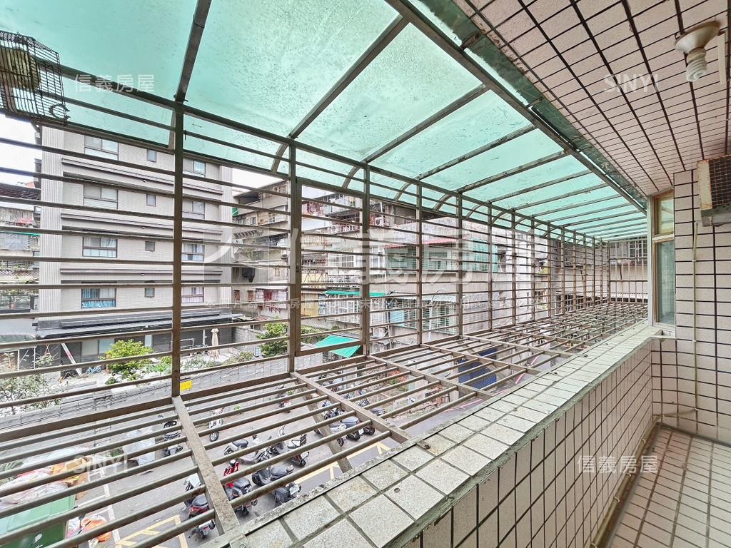 專任！榮耀台北三房房屋室內格局與周邊環境