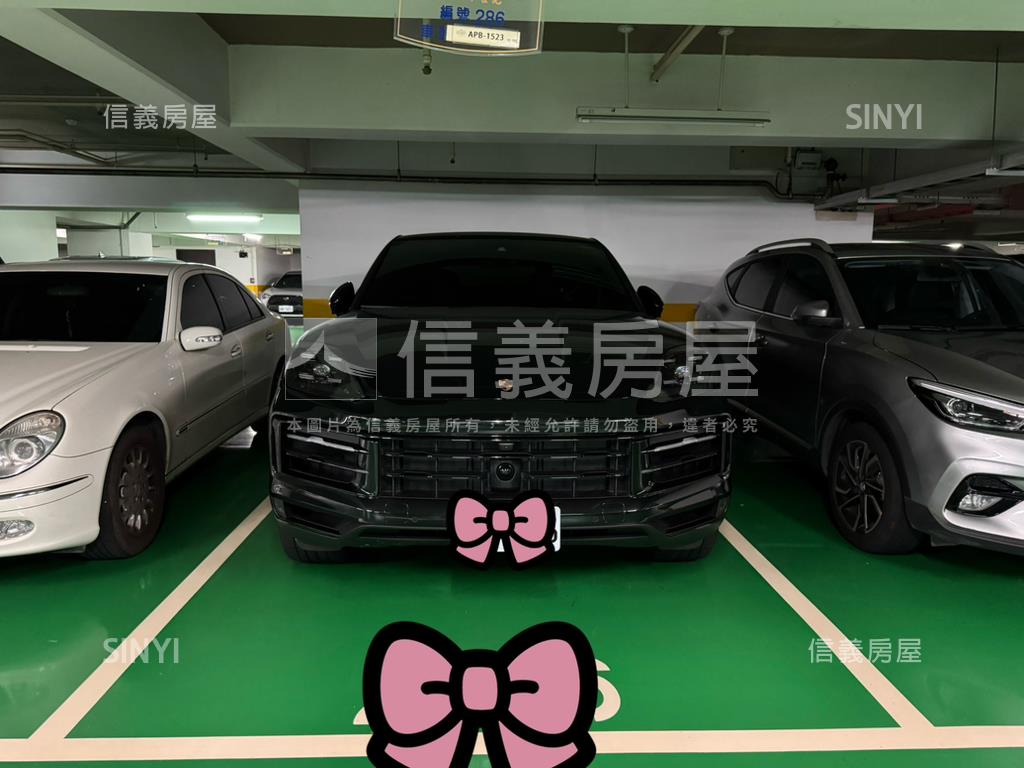 和平世紀麗晶三房車位房屋室內格局與周邊環境