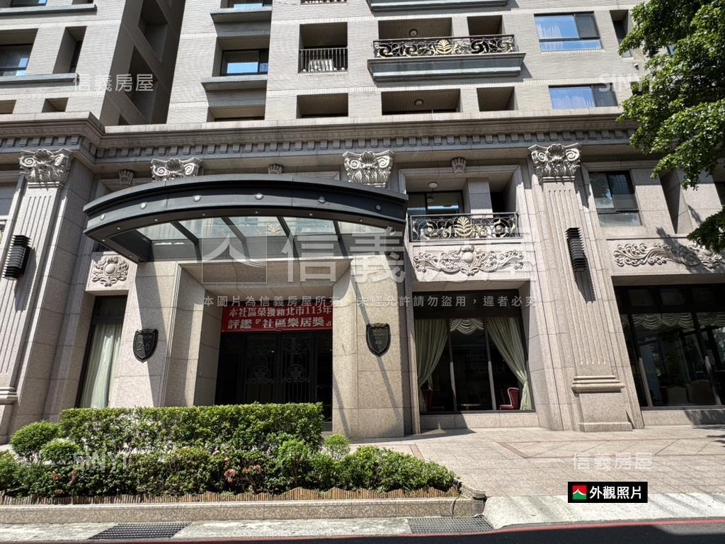和平世紀麗晶三房車位房屋室內格局與周邊環境
