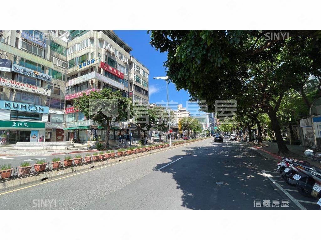 正新光三越金雞店面房屋室內格局與周邊環境