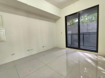 信義誠家公園兩房車位