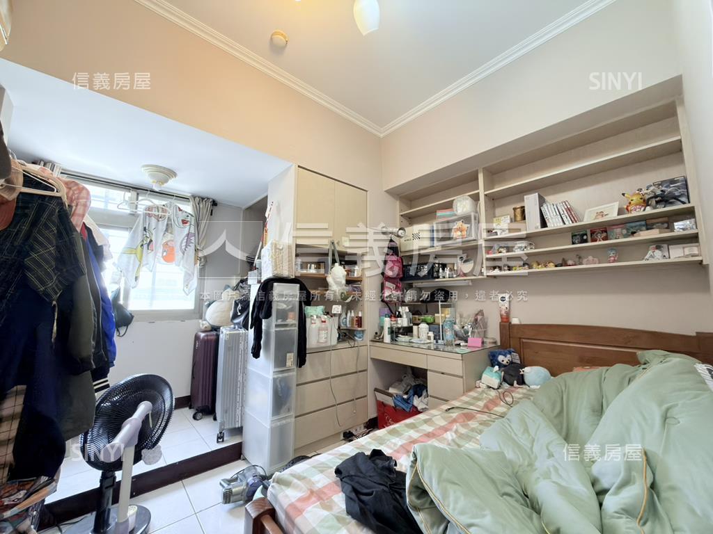 哈佛名第珍稀三房房屋室內格局與周邊環境
