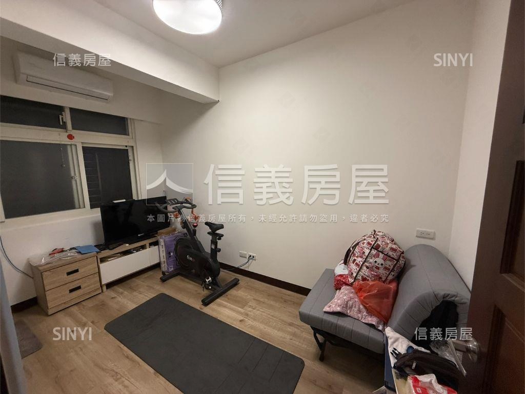 龍潭交流道屋況好別墅房屋室內格局與周邊環境