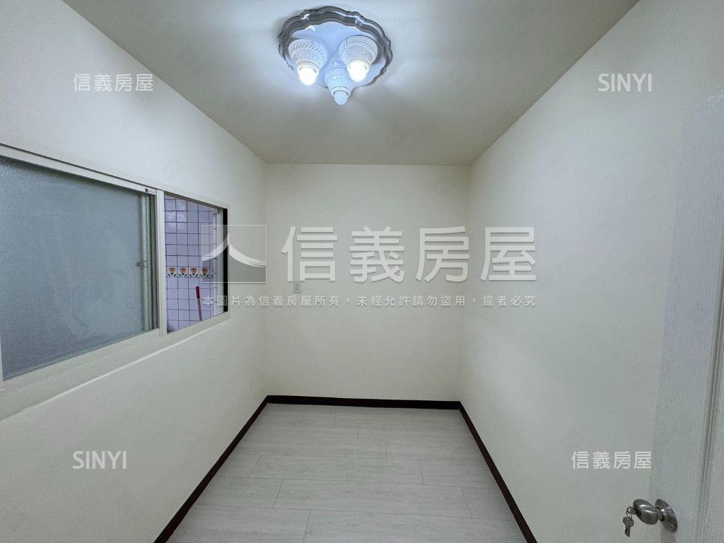 低總價免整理４樓美寓房屋室內格局與周邊環境