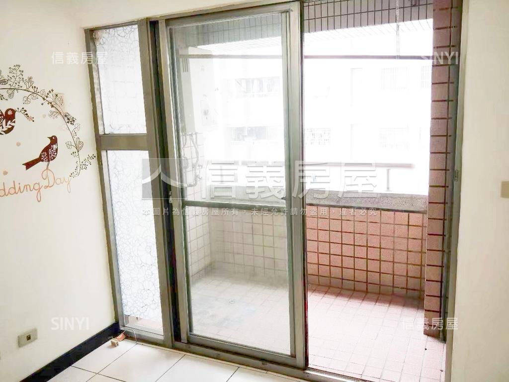 興大美視野電梯兩房房屋室內格局與周邊環境