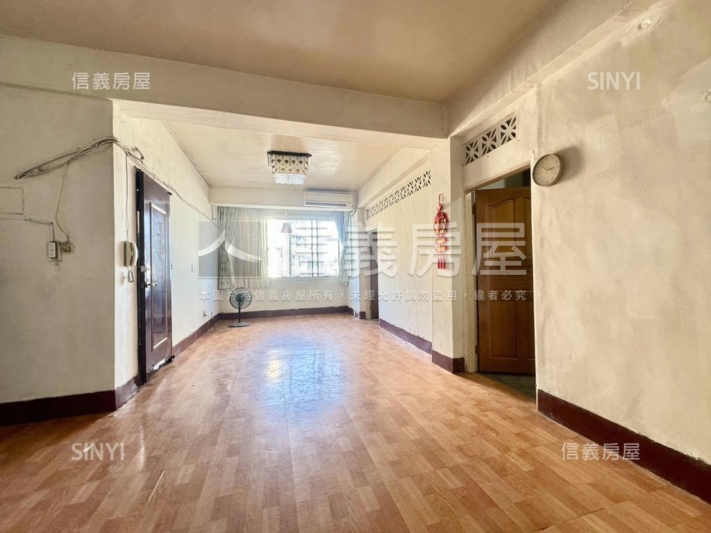 華江文新方正明亮頂加房屋室內格局與周邊環境