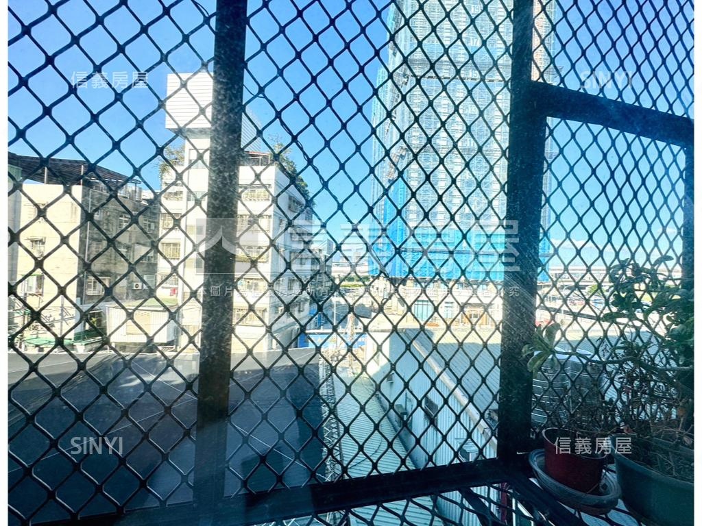 華江文新方正明亮頂加房屋室內格局與周邊環境