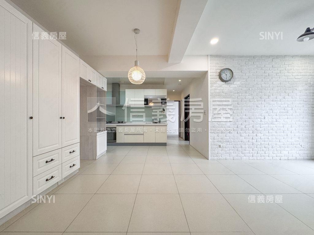 成功學區時上Ｓ採光三房房屋室內格局與周邊環境