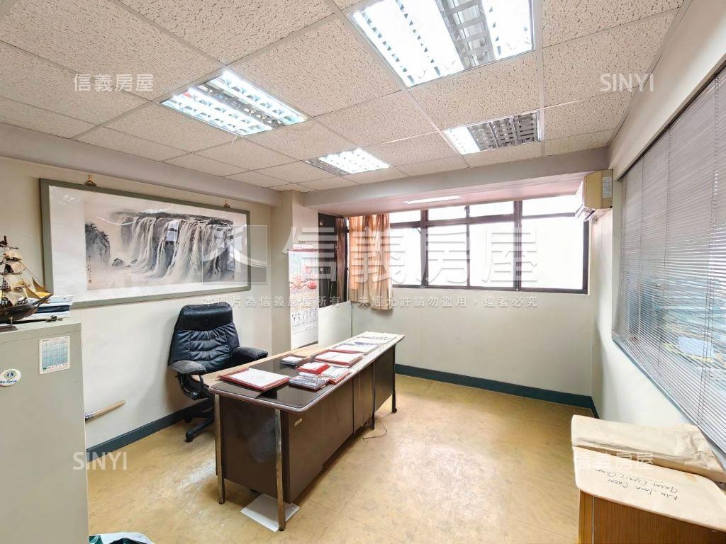 南京捷運電梯２房房屋室內格局與周邊環境