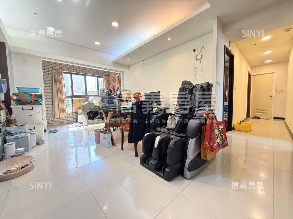 太子國寶高樓四房平車房屋室內格局與周邊環境