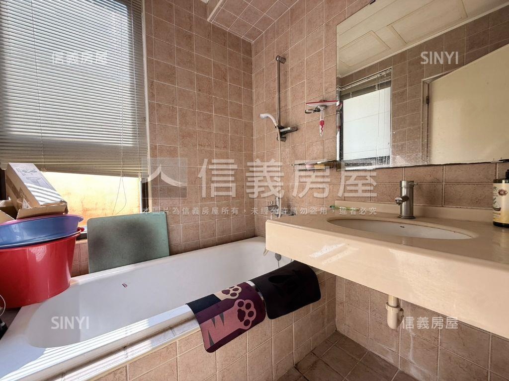 太子國寶高樓四房平車房屋室內格局與周邊環境