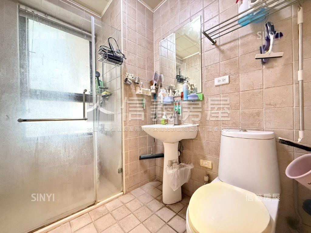 太子國寶高樓四房平車房屋室內格局與周邊環境