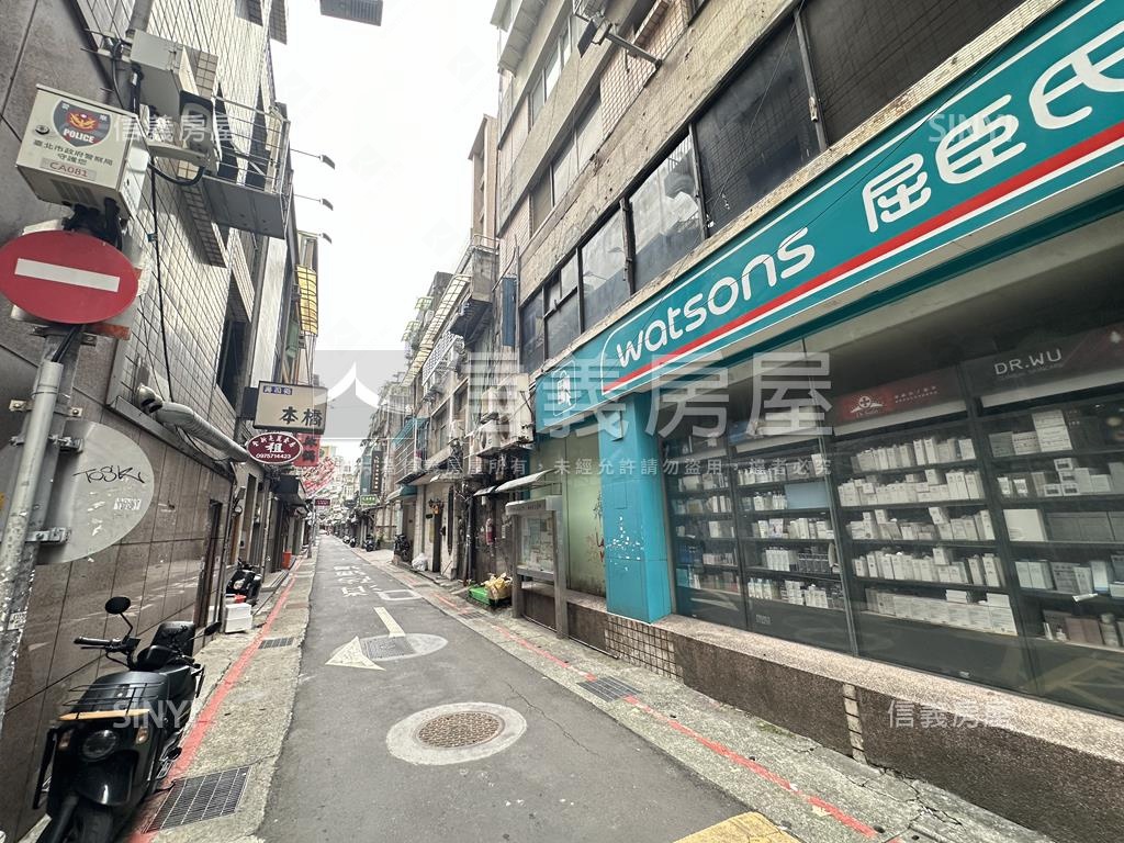 華燈初上條通精品房屋室內格局與周邊環境