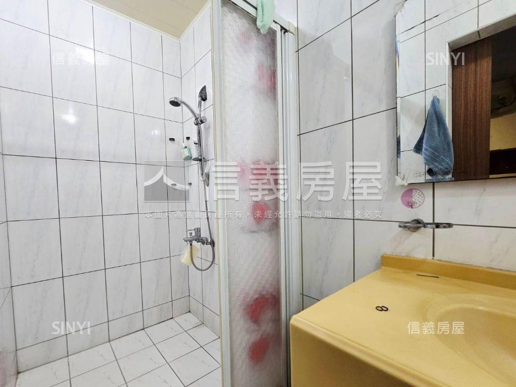 近雙軌車站｜震後臨路透店房屋室內格局與周邊環境