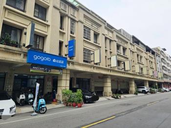 近雙軌車站｜震後臨路透店