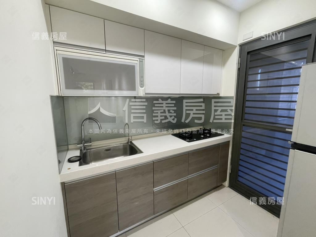 國聚之幸兩房平車屋主誠售房屋室內格局與周邊環境