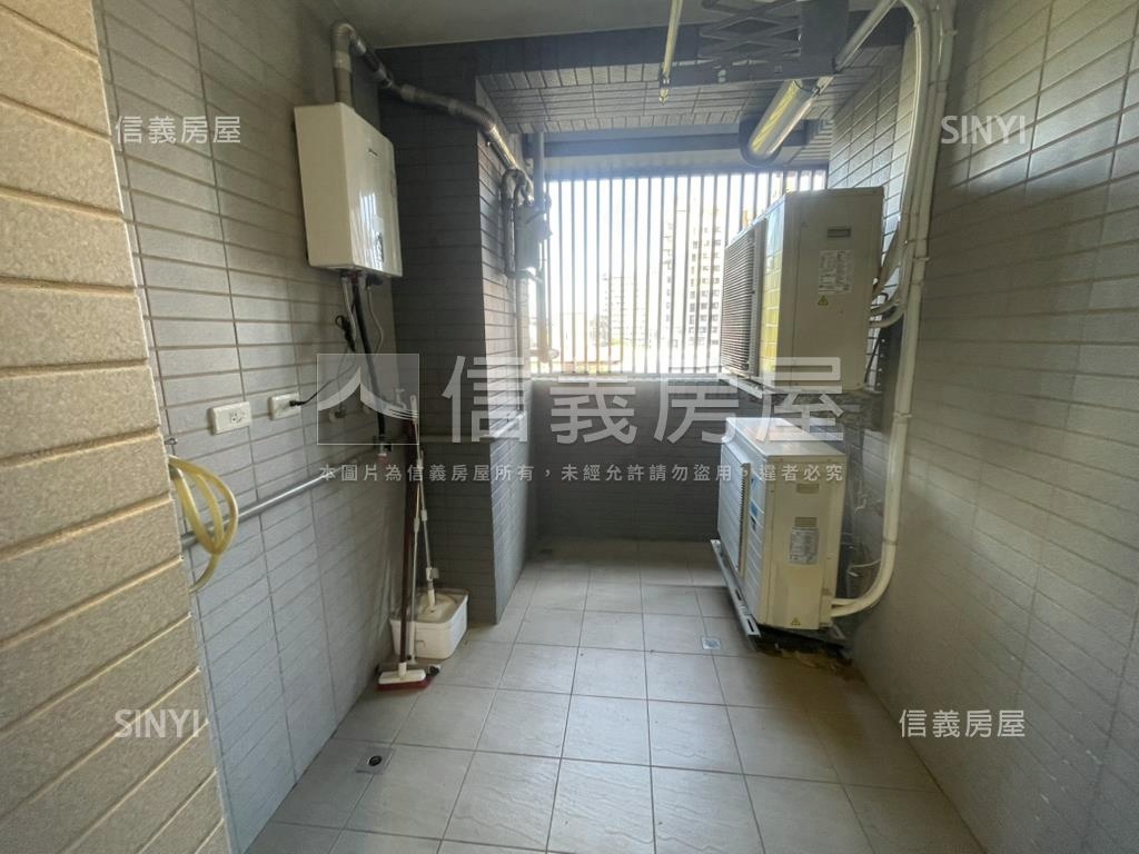 國聚之幸兩房平車屋主誠售房屋室內格局與周邊環境