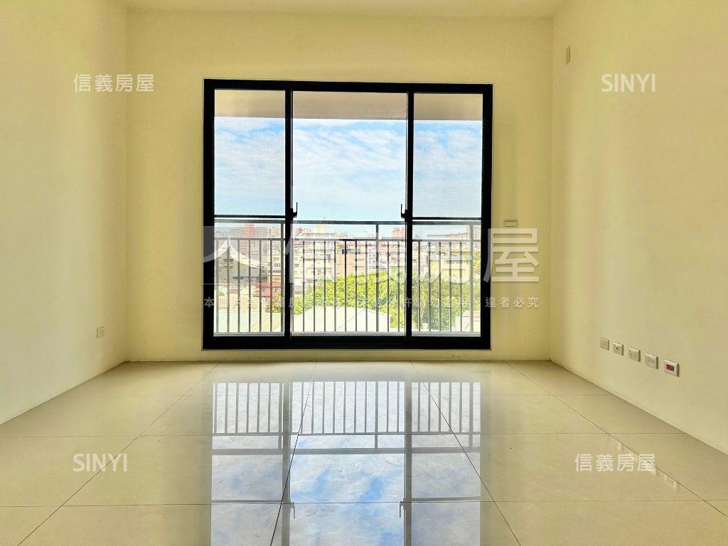 專任東區湖悅三房全新未住房屋室內格局與周邊環境