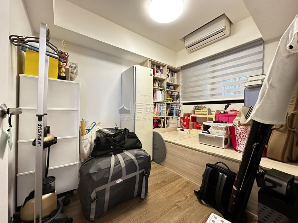 里山紀精品景觀三房車位房屋室內格局與周邊環境