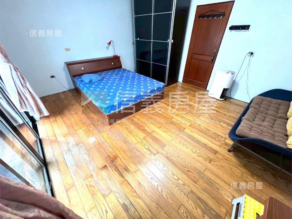 新湖國小旁雙車位透天房屋室內格局與周邊環境