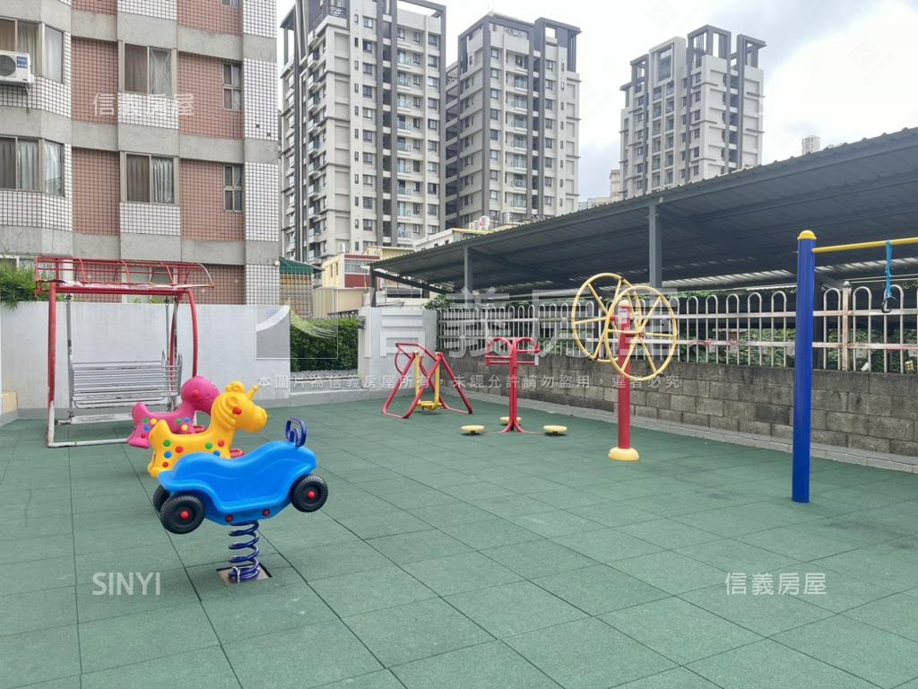 近南興國小美三房附車位房屋室內格局與周邊環境