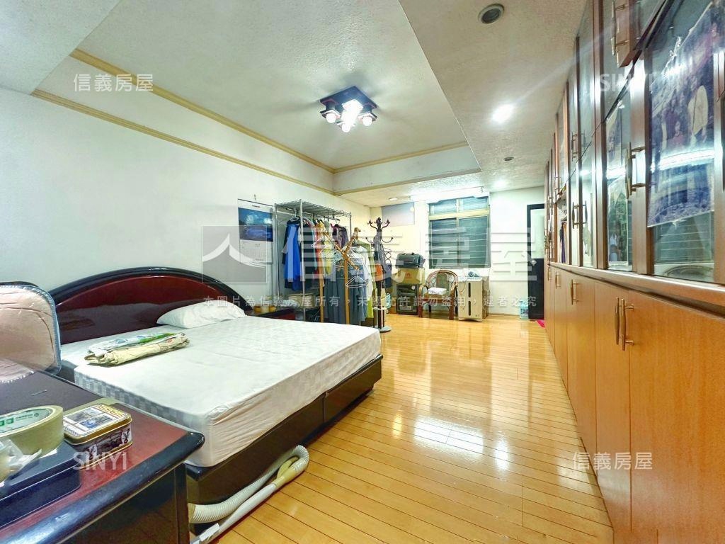 邁阿密‧社區大宅一樓房屋室內格局與周邊環境