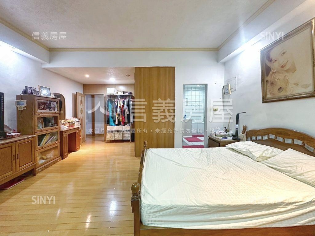 邁阿密‧社區大宅一樓房屋室內格局與周邊環境