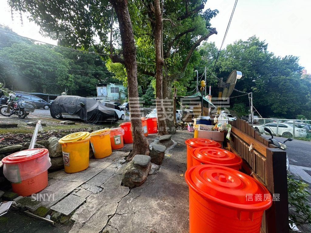 邁阿密‧社區大宅一樓房屋室內格局與周邊環境