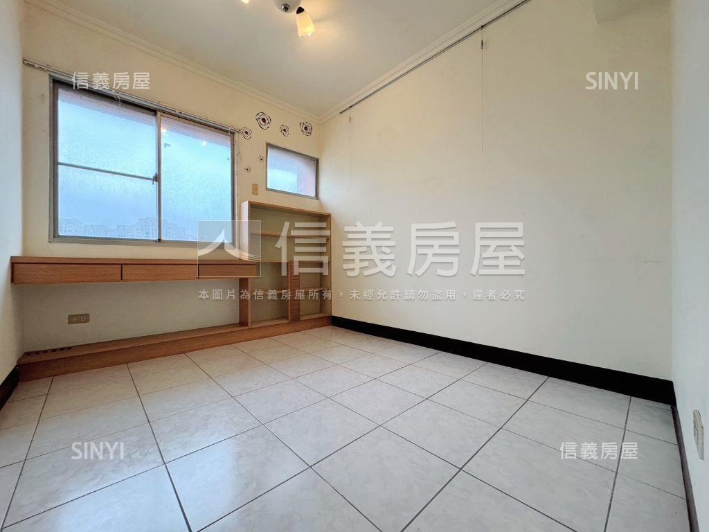 三民。面學校電梯美三房房屋室內格局與周邊環境